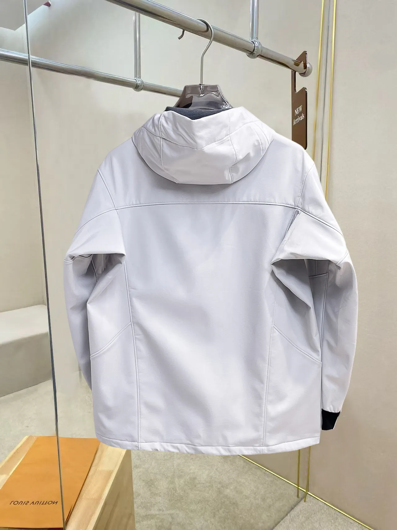 Same Style， ， 2026 New Arrival ， Original Premium Breathable ， ， ， Quality。 ， Sizes：M～3XL，